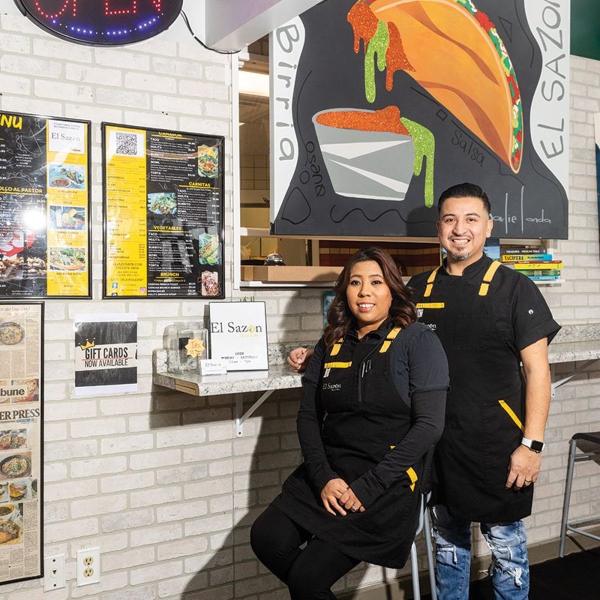 Bienvenidos a El Sazon Tacos & More
